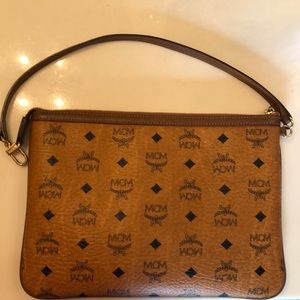 MCM Pouch